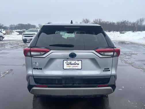 2024 Toyota RAV4 Hybrid SE