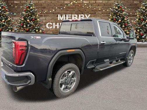 2026 GMC Sierra 2500 SLT