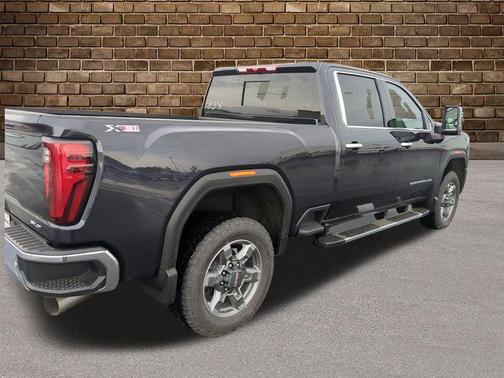 2026 GMC Sierra 2500 SLT