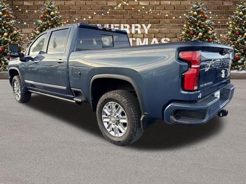 2025 Chevrolet Silverado 3500 High Country