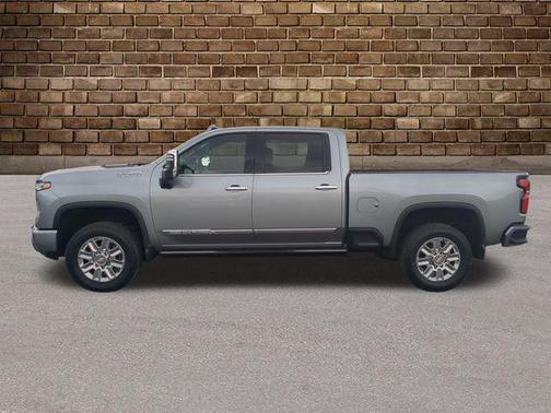 2025 Chevrolet Silverado 3500 High Country