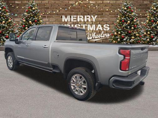 2025 Chevrolet Silverado 3500 High Country