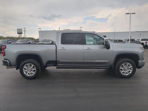 2025 Chevrolet Silverado 3500 High Country