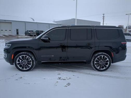 2023 Jeep Wagoneer Series II 4x4