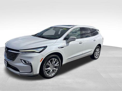 2023 Buick Enclave Essence AWD