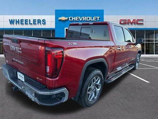 2022 GMC Sierra 1500 SLT