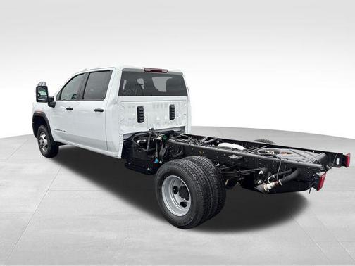 Summit White 2026 GMC Sierra 3500 Base