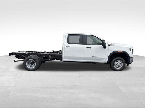 Summit White 2026 GMC Sierra 3500 Base
