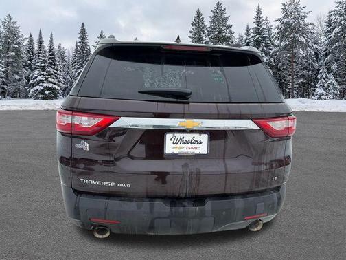 2020 Chevrolet Traverse LT Cloth