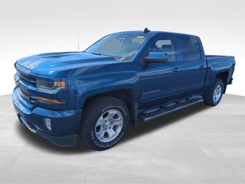 Deep Ocean Blue Metallic 2017 Chevrolet Silverado 1500 2LT