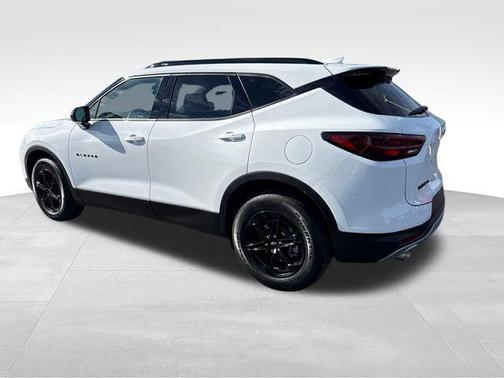 Summit White 2024 Chevrolet Blazer 2LT