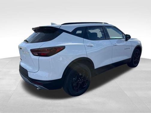 Summit White 2024 Chevrolet Blazer 2LT