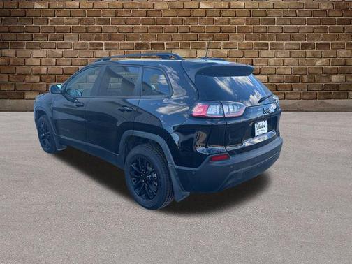2023 Jeep Cherokee Altitude