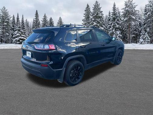 2023 Jeep Cherokee Altitude