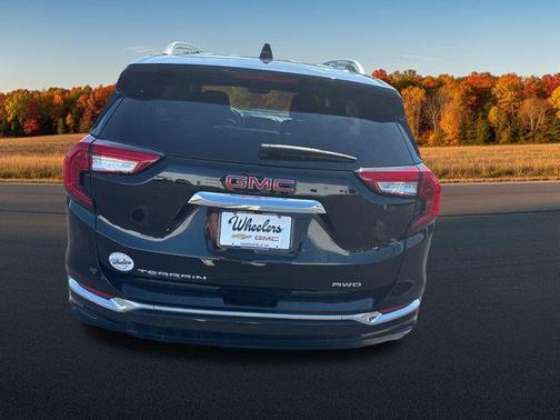 2022 GMC Terrain Denali