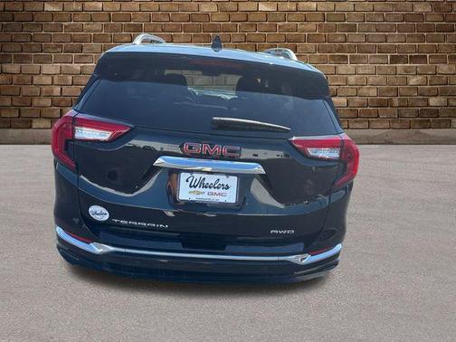 2022 GMC Terrain Denali