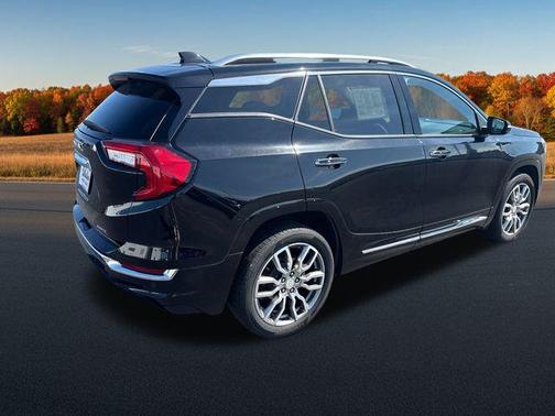 2022 GMC Terrain Denali