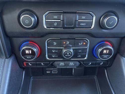 2021 Chevrolet Suburban 4WD Z71