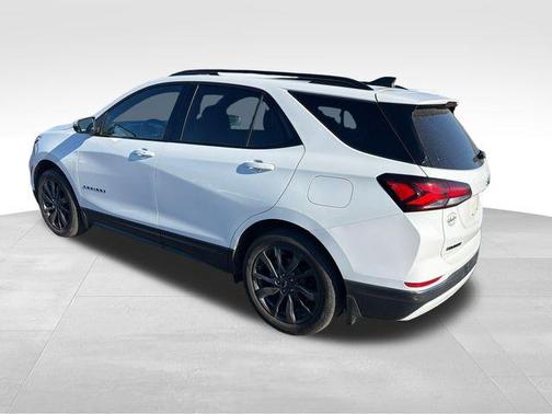 Summit White 2023 Chevrolet Equinox AWD RS