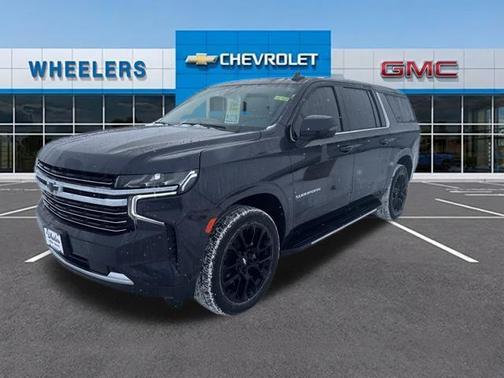 2022 Chevrolet Suburban LT