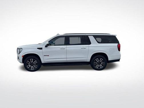 2024 GMC Yukon XL 4WD AT4