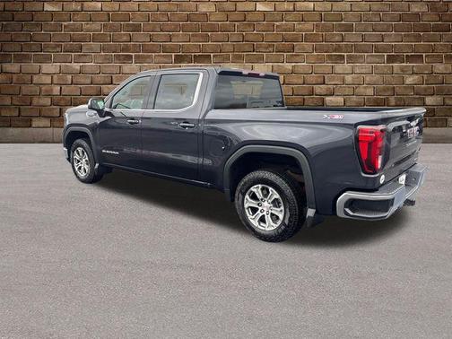 2025 GMC Sierra 1500 SLE