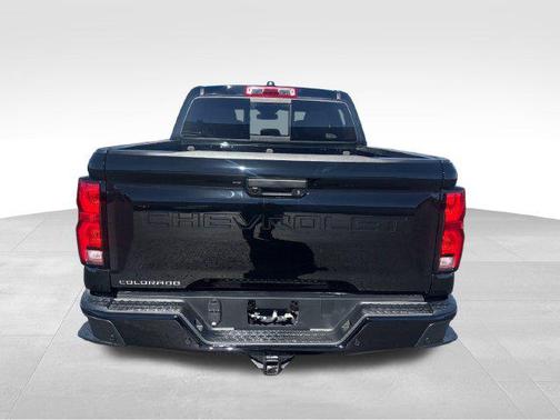 Black 2026 Chevrolet Colorado Z71