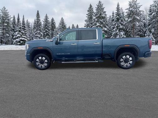 2025 GMC Sierra 3500 Denali