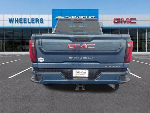 2025 GMC Sierra 3500 Denali