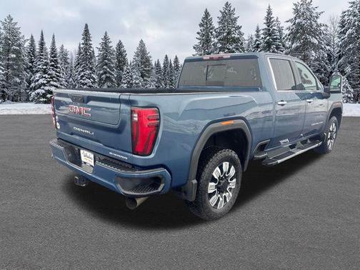 2025 GMC Sierra 3500 Denali