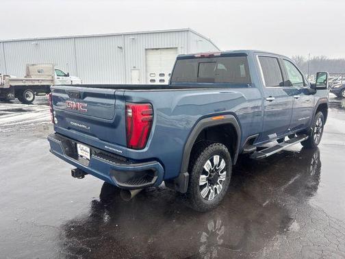 2025 GMC Sierra 3500 Denali