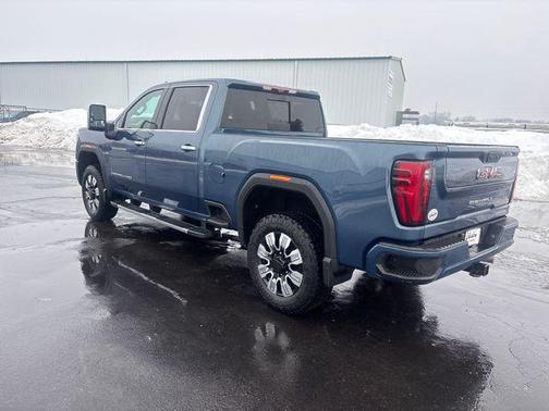2025 GMC Sierra 3500 Denali