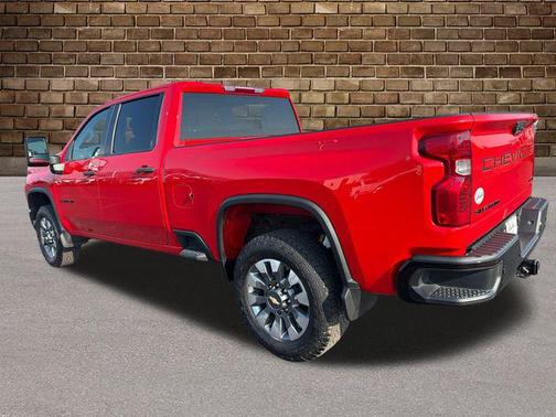 2024 Chevrolet Silverado 2500 Custom