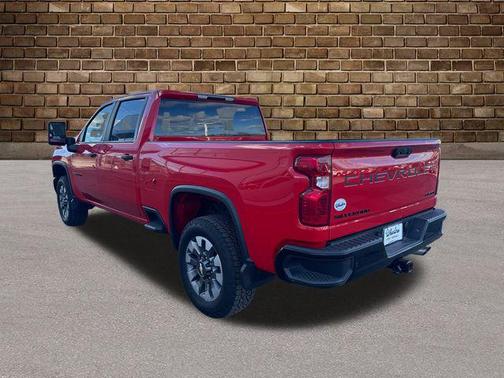 2024 Chevrolet Silverado 2500 Custom