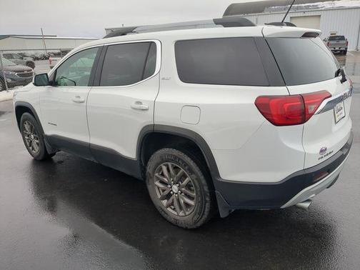 2019 GMC Acadia SLT-1