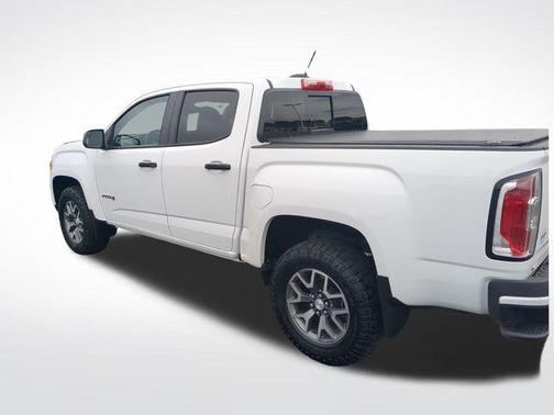2022 GMC Canyon Base