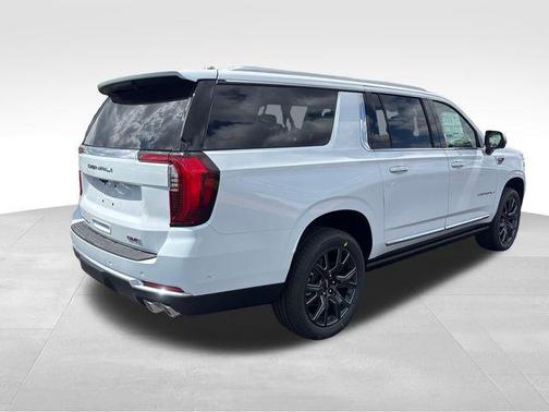 Glacier White Tricoat 2026 GMC Yukon XL Denali