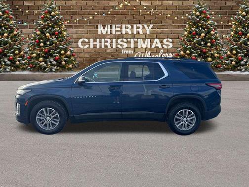 2022 Chevrolet Traverse LT Cloth