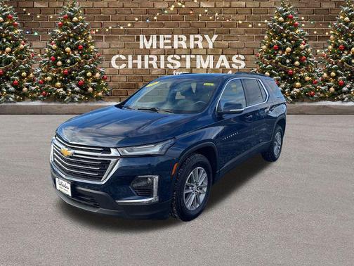 2022 Chevrolet Traverse LT Cloth