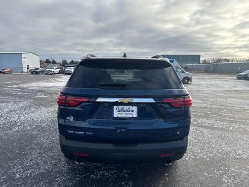 2022 Chevrolet Traverse LT Cloth