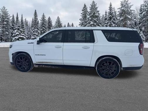 2023 Chevrolet Suburban 4WD High Country