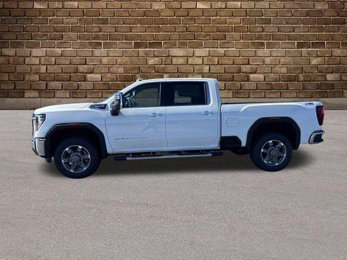 2026 GMC Sierra 2500 SLT