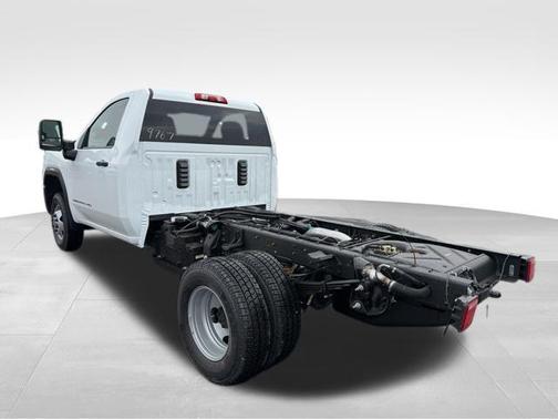Summit White 2026 GMC Sierra 3500 Base