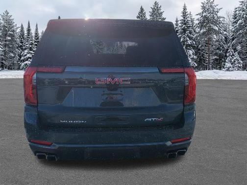 2026 GMC Yukon 4WD AT4
