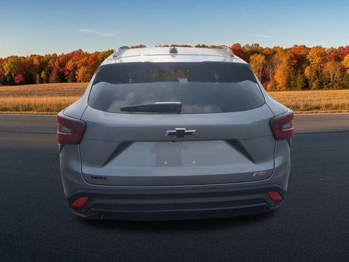 2025 Chevrolet Trax FWD 2RS