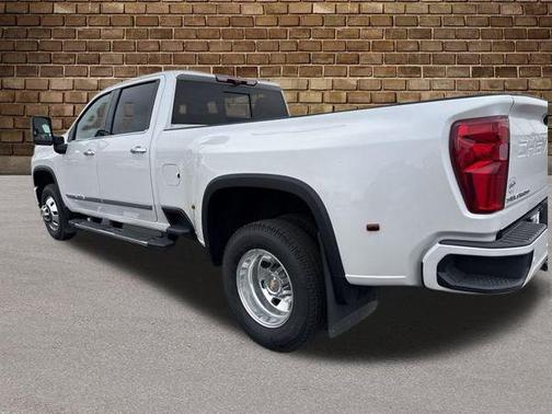 2025 Chevrolet Silverado 3500 High Country