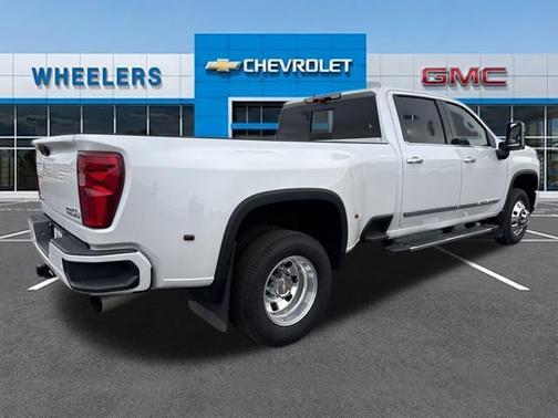 2025 Chevrolet Silverado 3500 High Country