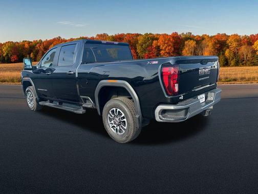 2025 GMC Sierra 3500 Base