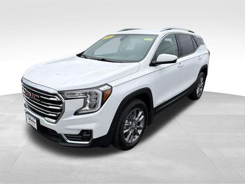 Summit White 2024 GMC Terrain SLT