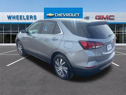 Sterling Gray Metallic 2024 Chevrolet Equinox 1LT